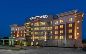 Hotel Courtyard By Marriott Houston Kingwood